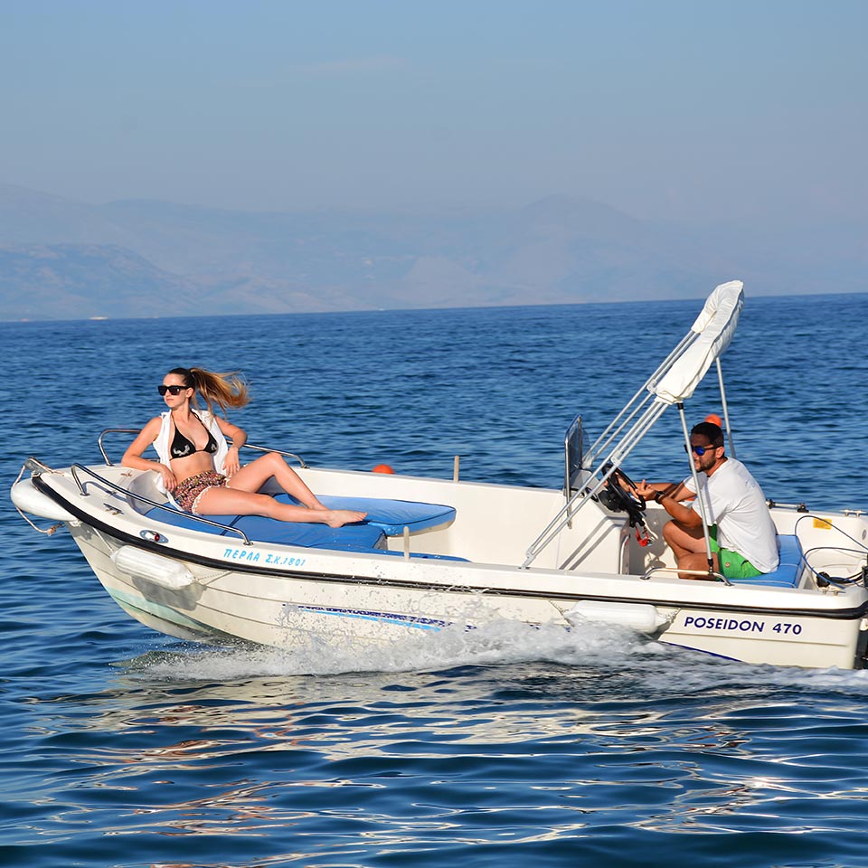 Perla - 25hp boat - Corfu Boat Hire